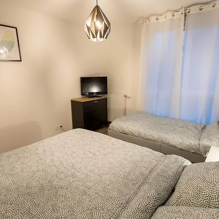 T3-2 Min Metro-24 24h Apartamento